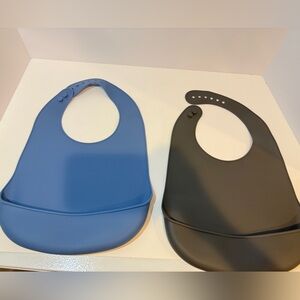 Silicone Baby Bib Set - Blue and Gray